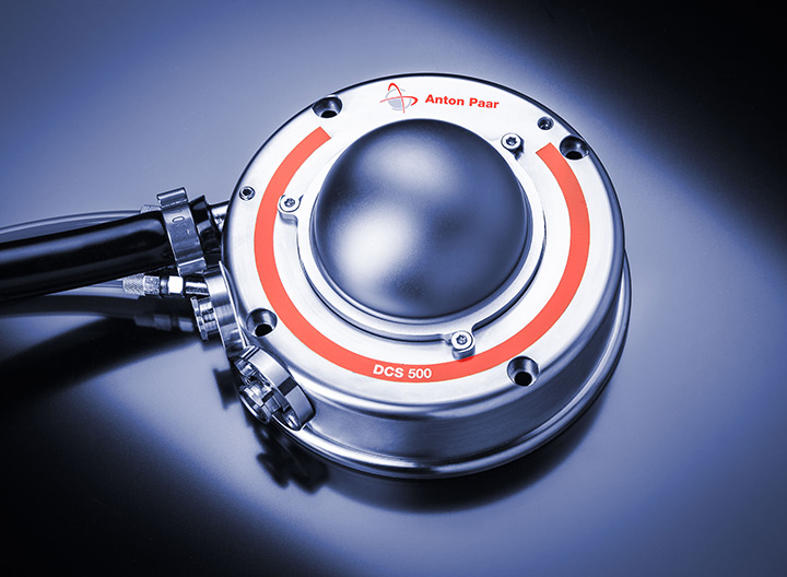 dcs 500 domed cooling stage is the smallest attachment for in-situ x-ray diffraction studies at low and high temperatures